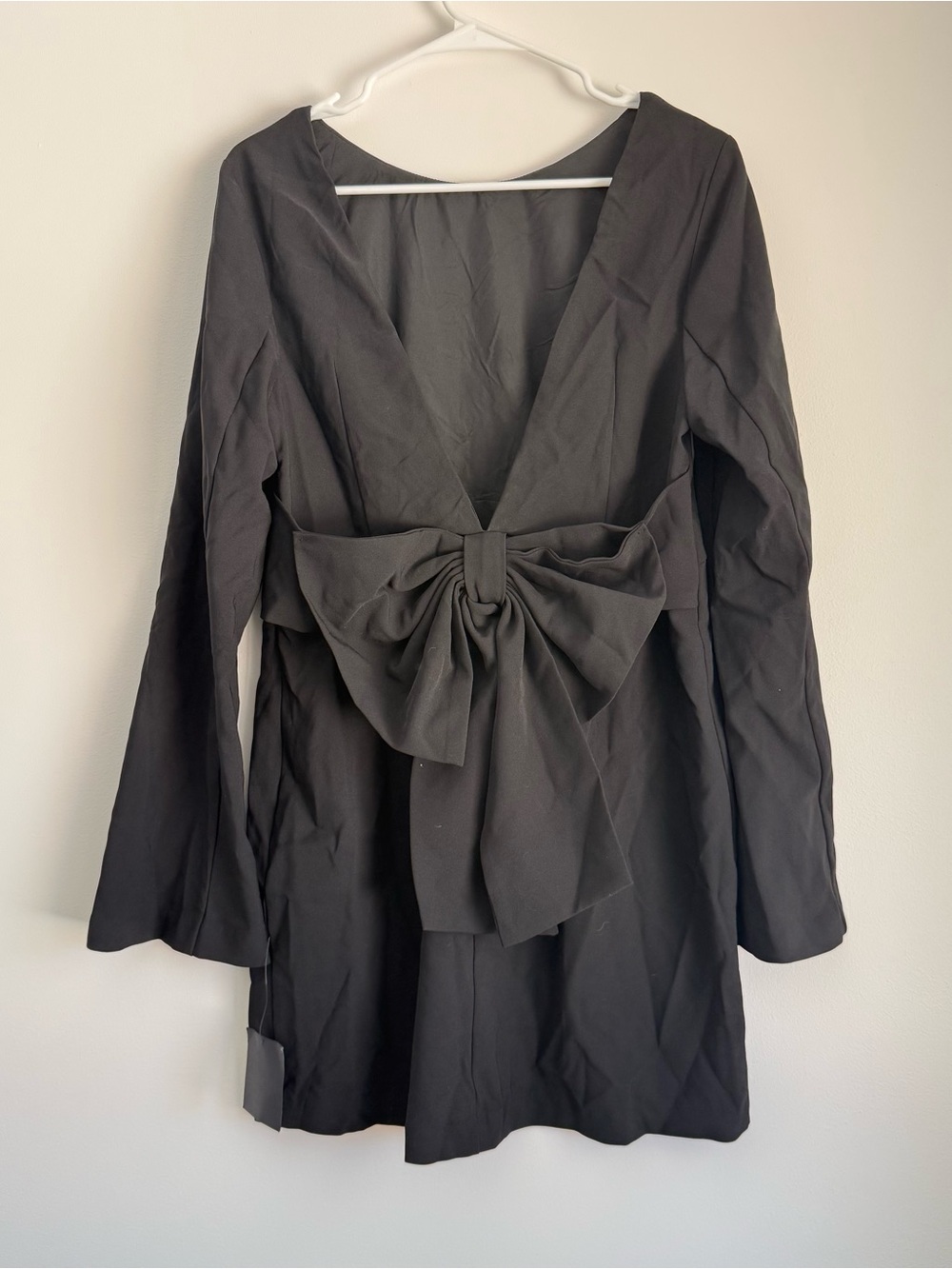 NWT Lulus Elegant Cutie Black Bow Long Sleeve Backless Mini Dress Size Large - Picture 6 of 7